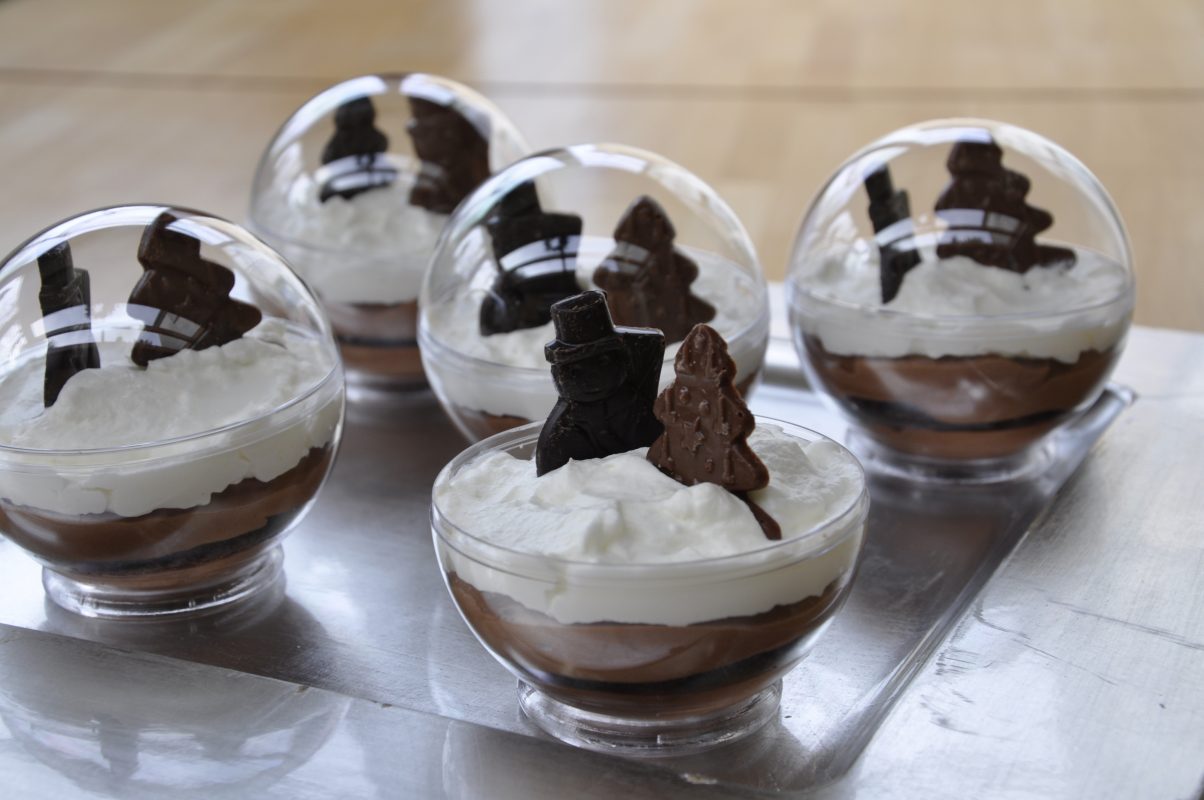 Boule pour contact alimentaire et mousse chocolat